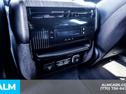 Used 2024 Jeep Wagoneer Series II w/ Flexible Seating Group image 65