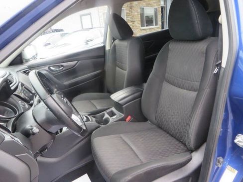 Used 2020 Nissan Rogue SV AWD/4WD image 12