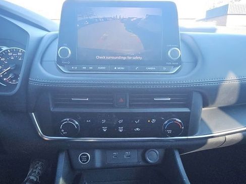 Certified 2023 Nissan Rogue S image 9