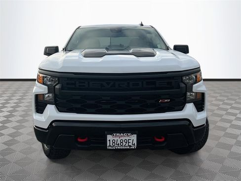 Used 2025 Chevrolet Silverado 1500 Custom Trail Boss image 2