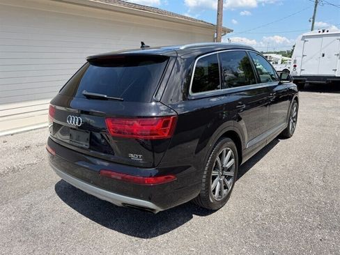 Used 2017 Audi Q7 3.0T Prestige AWD/4WD image 10
