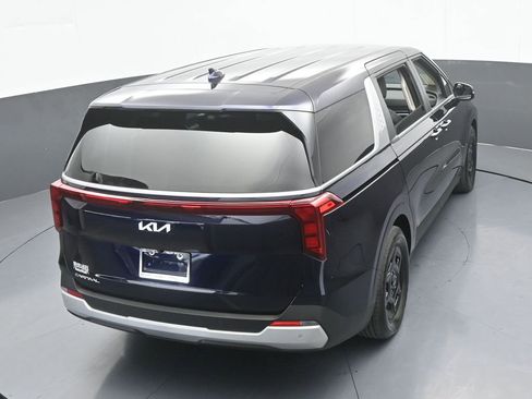 Used 2025 Kia Carnival image 54
