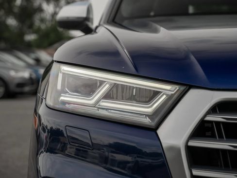 Used 2019 Audi SQ5 Premium Plus w/ Premium Plus Package AWD/4WD image 37
