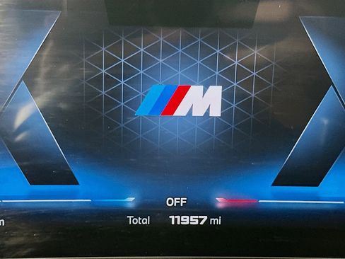 Used 2025 BMW M340i xDrive M340i xDrive w/ Premium Package image 16