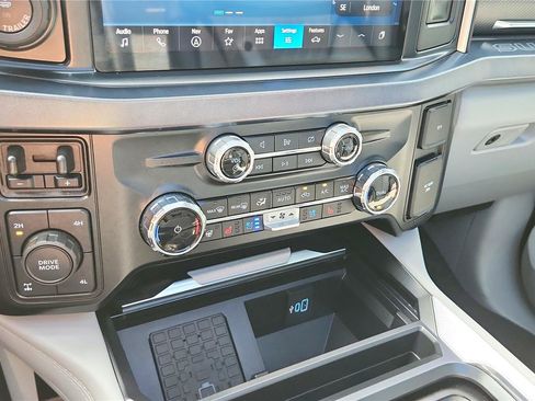 Used 2024 Ford F250 Limited w/ FX4 Off-Road Package AWD/4WD image 34