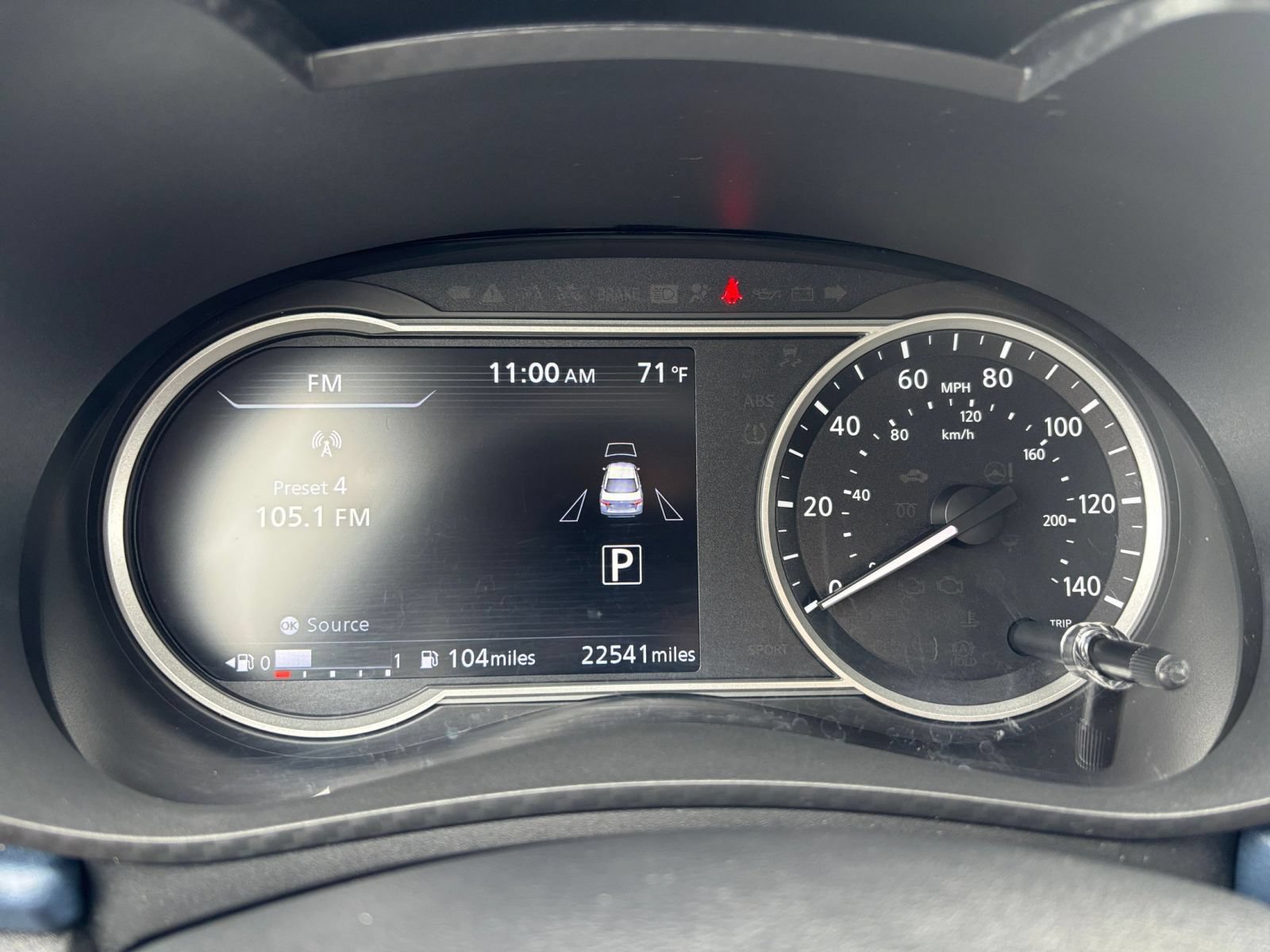 Used 2025 Nissan Versa SV FWD image 37