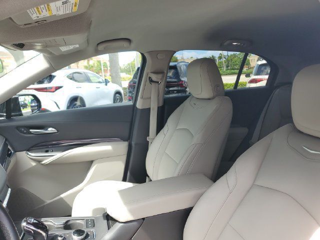 Certified 2023 Cadillac XT4 Luxury FWD image 21
