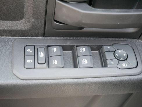 New 2026 RAM 3500 Tradesman w/ Chrome Appearance Group image 13