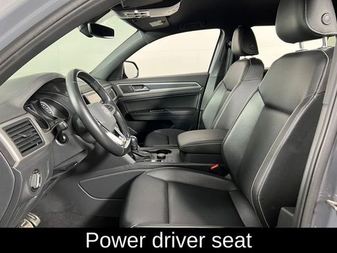 Used 2020 Volkswagen Atlas Cross Sport SE image 7