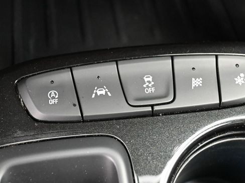 Used 2023 Chevrolet TrailBlazer LT w/ Convenience Package FWD image 31