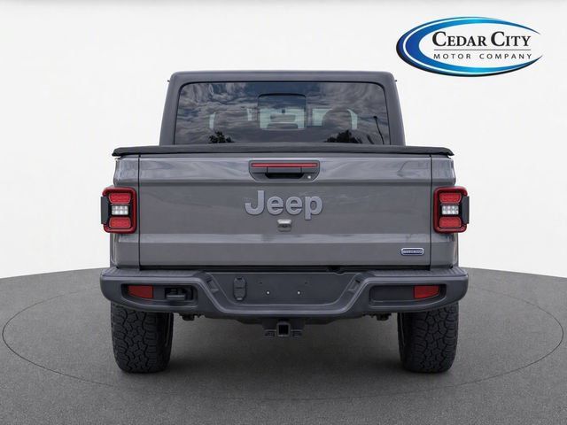Used 2021 Jeep Gladiator Overland AWD/4WD image 7