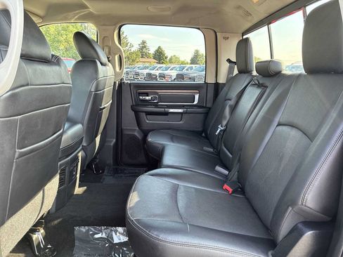 Used 2015 RAM 1500 Laramie AWD/4WD image 23