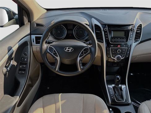 Used 2013 Hyundai Elantra GT image 21