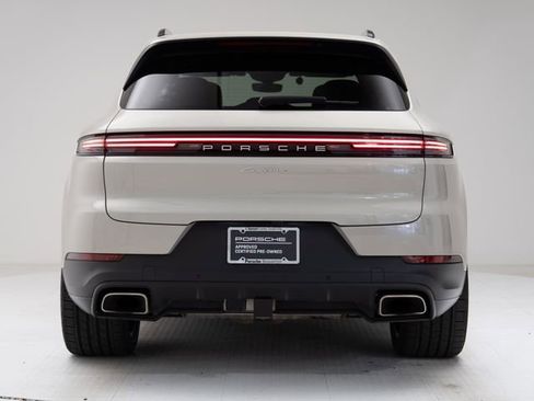 Certified 2026 Porsche Cayenne AWD/4WD image 29