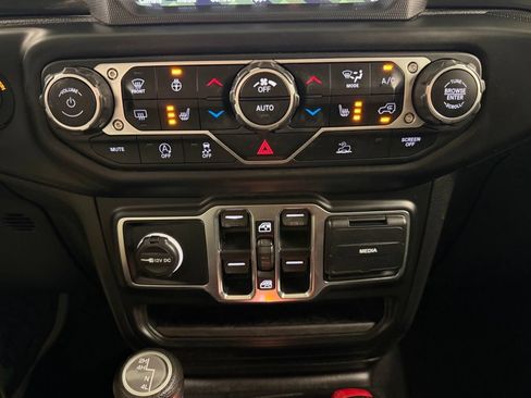 Used 2020 Jeep Gladiator Sport AWD/4WD image 27