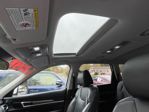 Used 2022 Kia Telluride S image 19