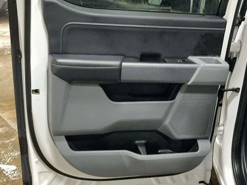 Certified 2022 Ford F150 XLT w/ Equipment Group 302A High image 20