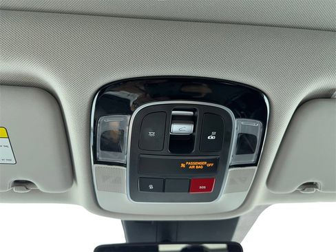 Used 2022 Hyundai Tucson Limited image 27