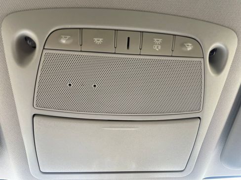 Used 2021 Nissan Rogue Sport S FWD image 12