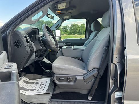 Used 2013 Ford F250 XLT w/ XLT Value Pkg AWD/4WD image 14