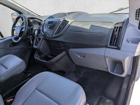 Used 2017 Ford Transit 150 130 Low Roof RWD image 18