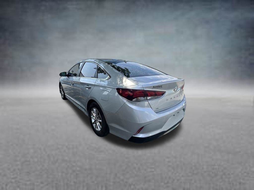 Used 2018 Hyundai Sonata SE FWD image 5