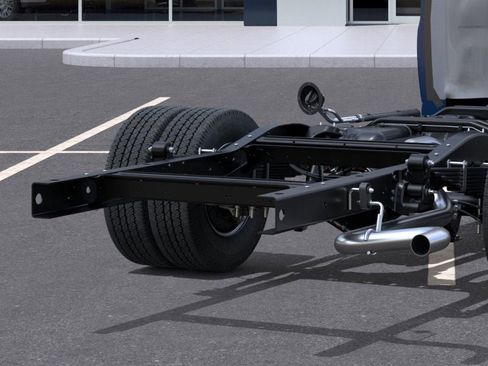 New 2025 GMC Savana 3500 w/ Power Convenience Package image 38