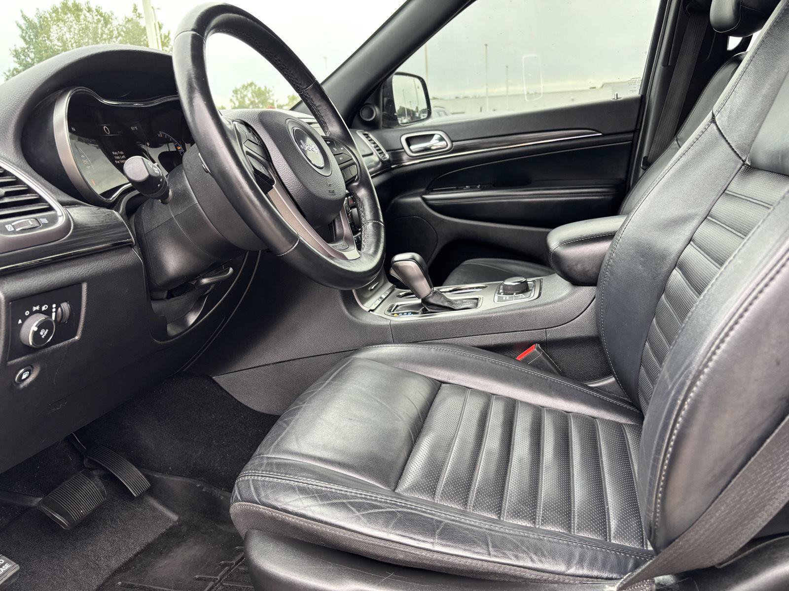 Used 2019 Jeep Grand Cherokee Limited X AWD/4WD image 16
