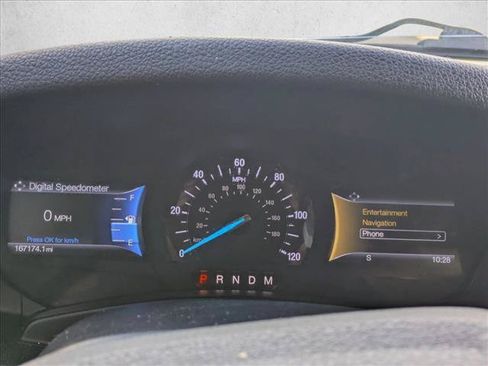 Used 2017 Ford Expedition Limited w/ Equipment Group 301A AWD/4WD image 11