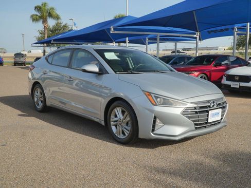 Used 2020 Hyundai Elantra SEL FWD image 3