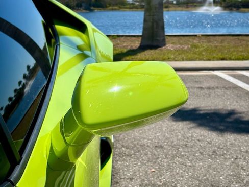 Used 2022 Lamborghini Huracan EVO RWD image 25