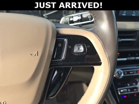 Used 2020 Lincoln Corsair FWD w/ Premium Package image 15