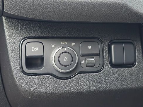 New 2025 Mercedes-Benz Sprinter 2500 image 23