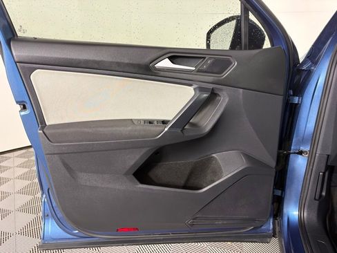 Used 2020 Volkswagen Tiguan S FWD image 16