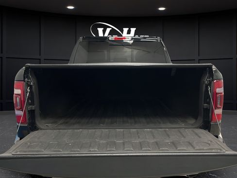 Used 2022 RAM 1500 Laramie AWD/4WD image 38