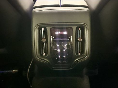 Used 2025 Aston Martin DBX 707 AWD/4WD image 28