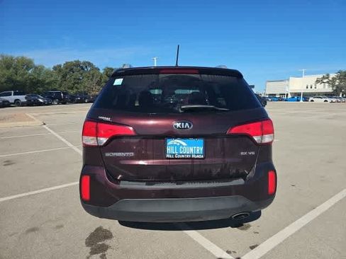 Used 2015 Kia Sorento EX image 6