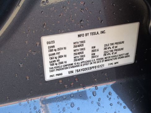 Used 2023 Tesla Model Y Long Range image 32