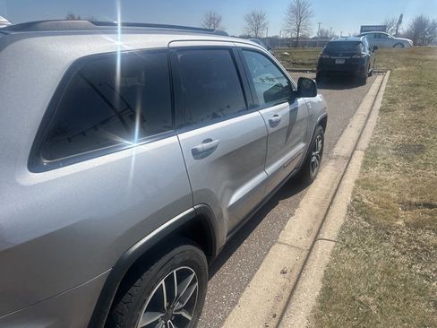 Used 2020 Jeep Grand Cherokee Trailhawk w/ Trailhawk Luxury Group image 13