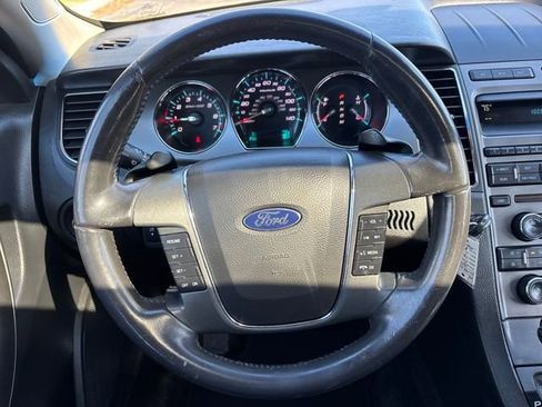 Used 2012 Ford Taurus SEL image 16