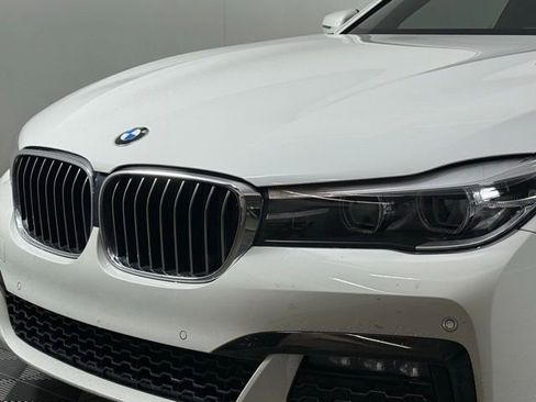 Used 2018 BMW 740i 740i image 11