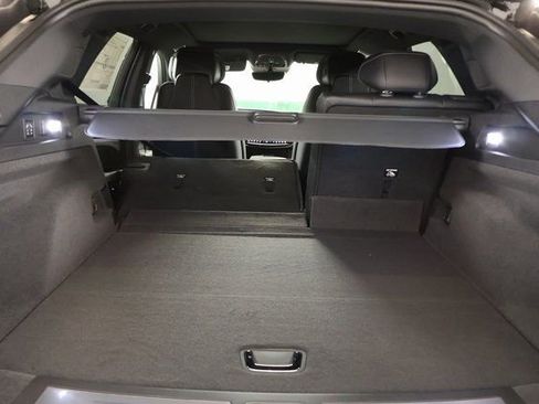 New 2026 Cadillac Lyriq Signature Luxury image 23