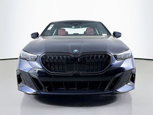 New 2026 BMW 550e xDrive AWD/4WD image 2