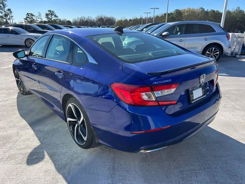 Used 2022 Honda Accord Sport image 7