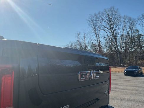 Used 2019 GMC Sierra 1500 AT4 w/ AT4 Premium Package image 15