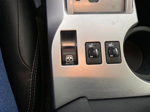 Used 2017 Toyota 4Runner SR5 Premium image 22