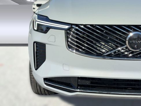 New 2026 Volvo XC90 B6 Ultra image 11