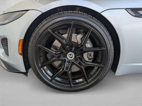 Used 2021 Jaguar F-TYPE Coupe RWD image 22