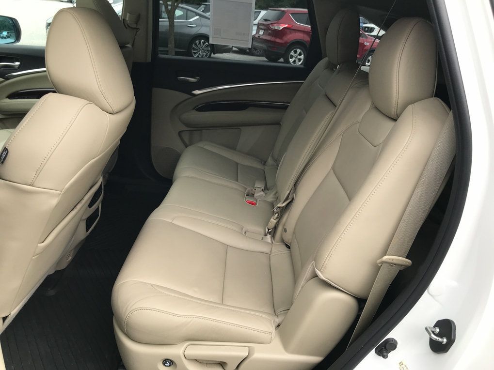 Used 2016 Acura MDX w/ Technology Package AWD/4WD image 25