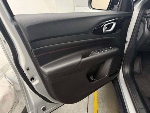 New 2026 Jeep Compass Trailhawk image 23